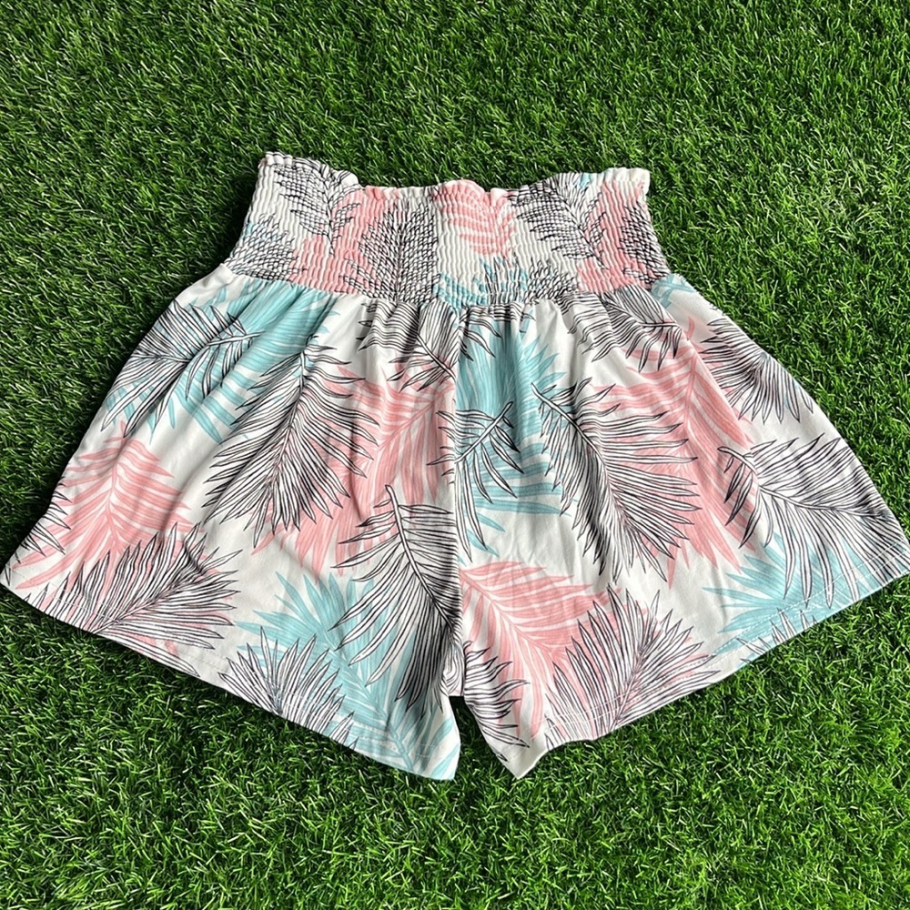 SHOSHO Tropical Palm Leaf Shorts size large - Picture 6 of 6
